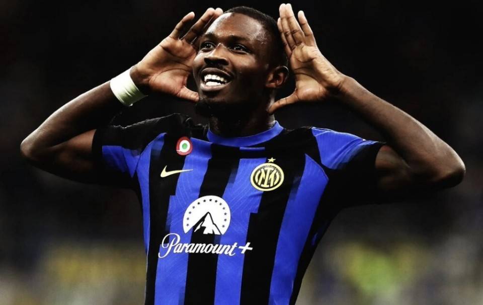 ag体育官网-国际米兰今晨复出首秀，志在CBA常规赛名次提升，态度坚定，更衣室氛围转暖