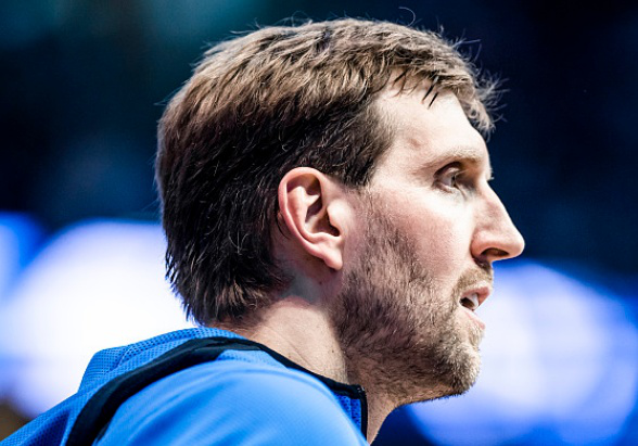 ag体育官网-谢薇杨浩游泳教练结局