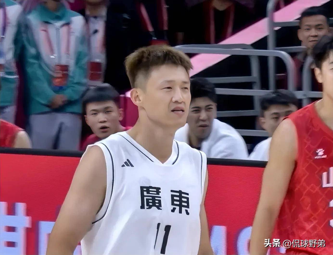 风云突变！山东男篮国际比赛日强势反弹；中超版图或变；震撼外界；赛程密集仍需轮换